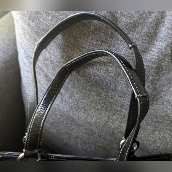 COACH GALLERY EMBOSSED PATENT LEATHER F19462. - Picture 12 of 12